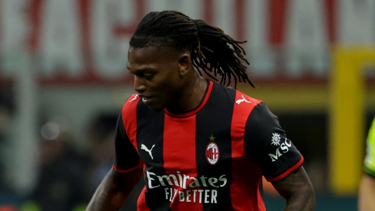 Rafael Leão, attaccante AC Milan, lascerà i rossoneri in questa sessione estiva di calciomercato