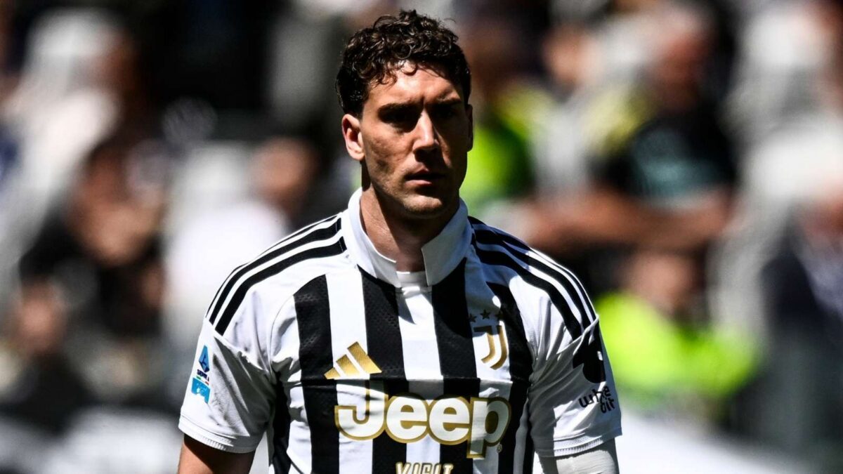 Dušan Vlahović, attaccante ex Juventus, è un obiettivo del Milan in questo calciomercato estivo 2026