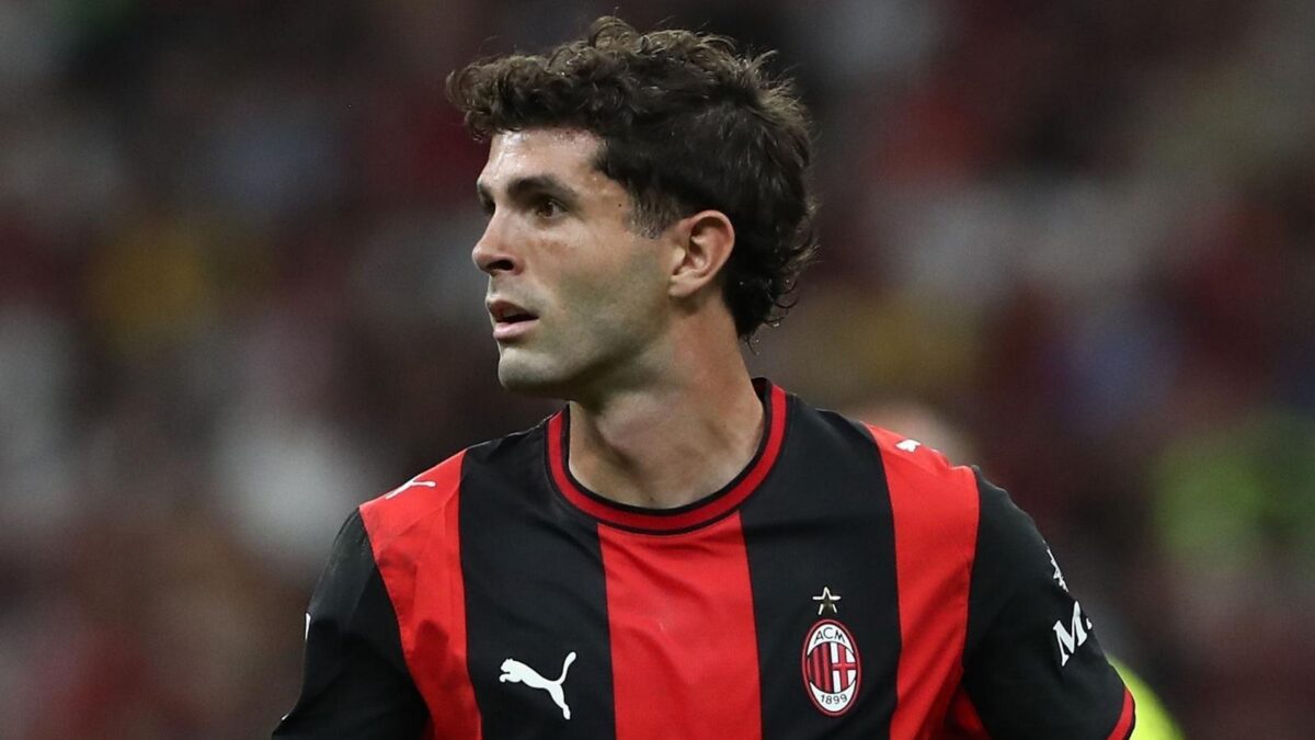 Christian Pulisic, attaccante AC Milan, potrebbe rinnovare il suo contratto con i rossoneri in questo calciomercato estivo 2026