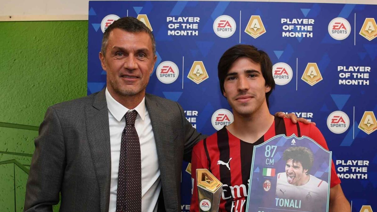 Paolo Maldini e Sandro Tonali