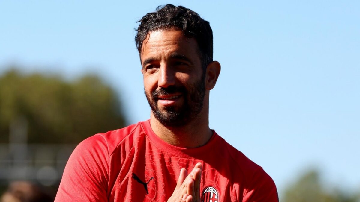 Rúben Amorim, allenatore AC Milan, qui durante una seduta di allenamento con i rossoneri a Perth (Western Australia)