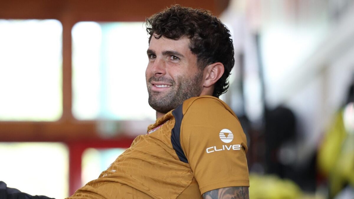 Christian Pulisic, attaccante AC Milan, qui durante una seduta di allenamento in palestra con i rossoneri a Milanello