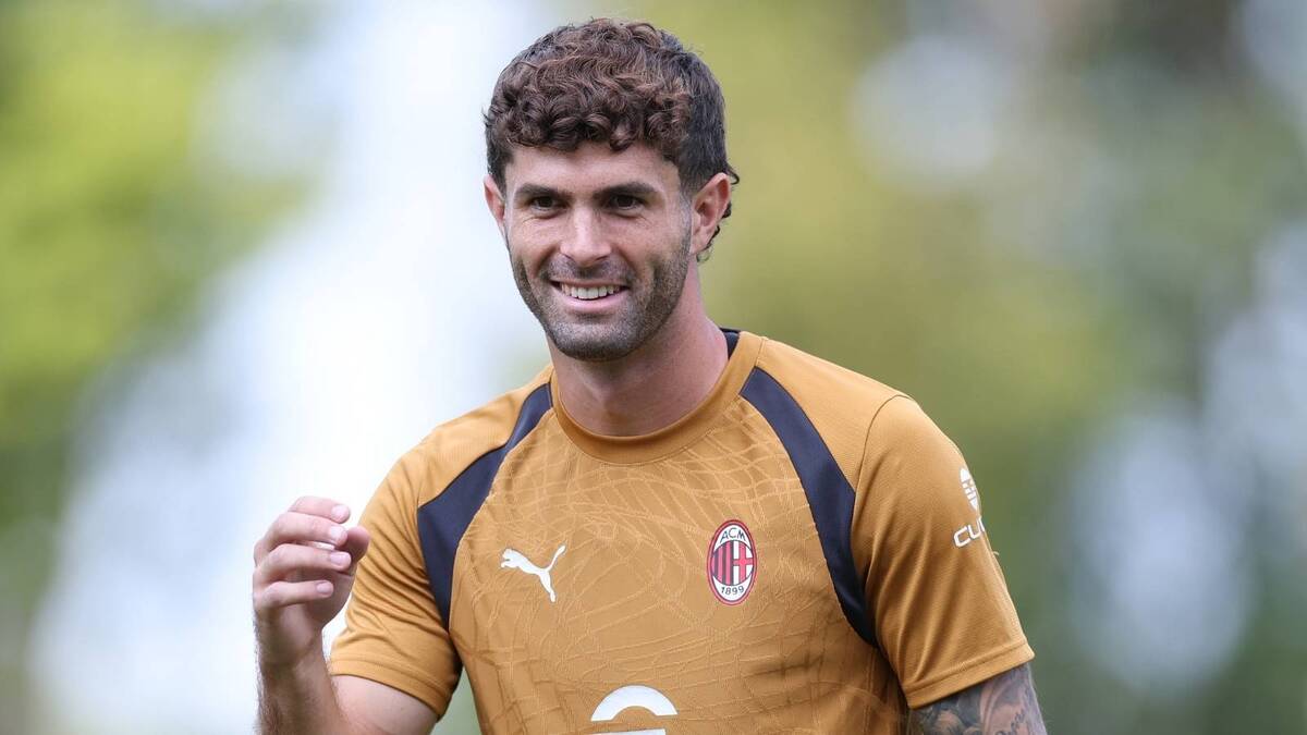 Christian Pulisic, attaccante AC Milan, qui durante una seduta di allenamento con i rossoneri a Milanello