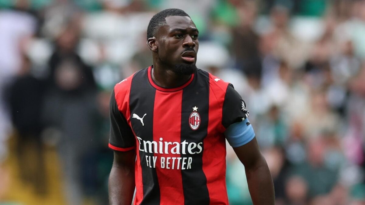 Youssouf Fofana, centrocampista AC Milan, potrebbe lasciare i rossoneri in questo calciomercato estivo 2026