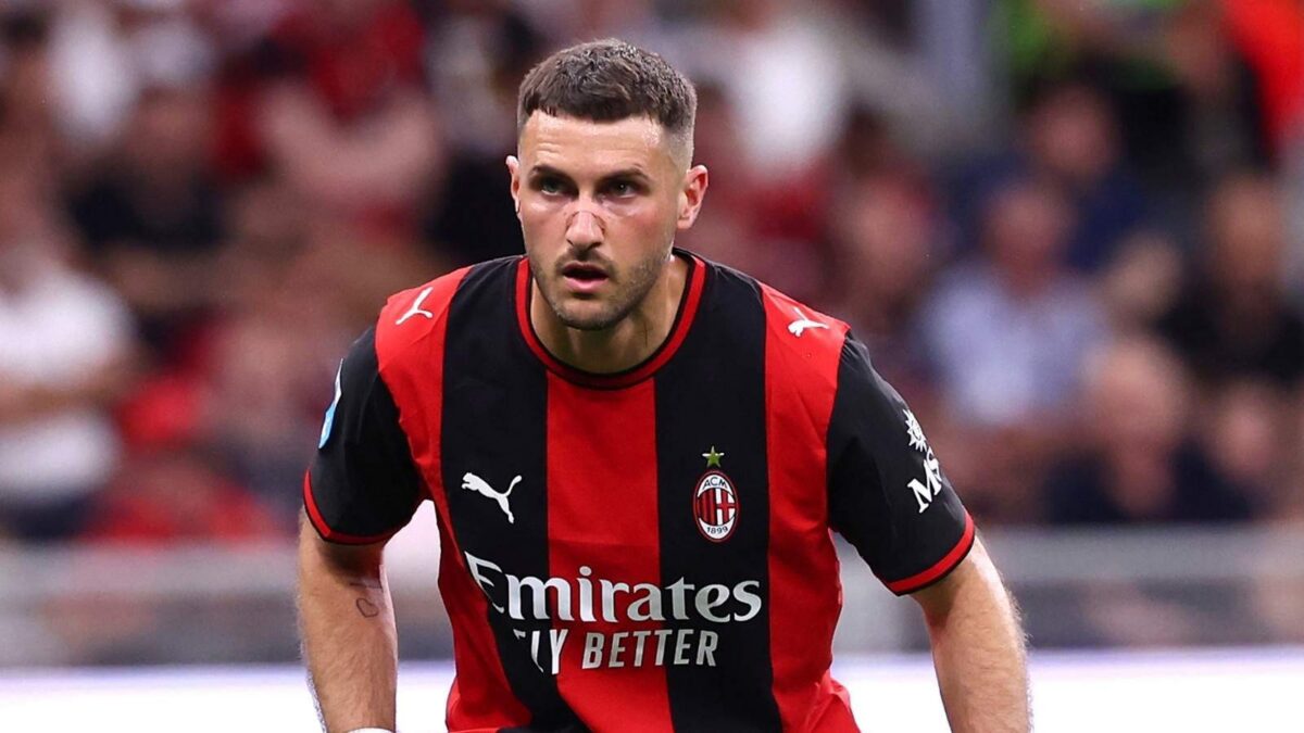 Santiago Giménez, attaccante AC Milan, può lasciare i rossoneri in questo calciomercato estivo 2026