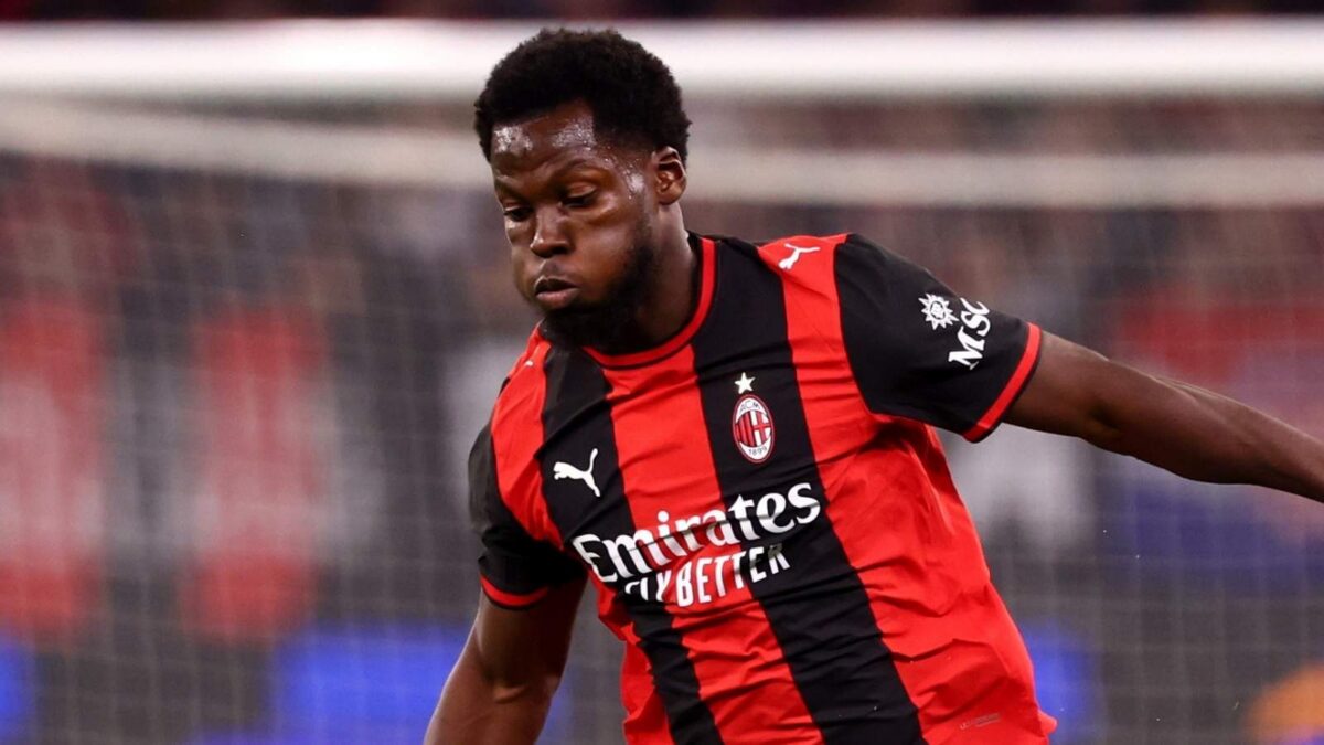 Yunus Musah, centrocampista AC Milan, potrebbe rimanere in rossonero in questo calciomercato estivo 2026