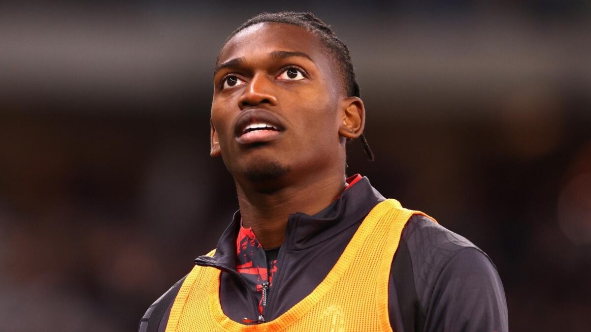 Rafael Leão, attaccante AC Milan, potrebbe lasciare i rossoneri in questo calciomercato estivo 2026