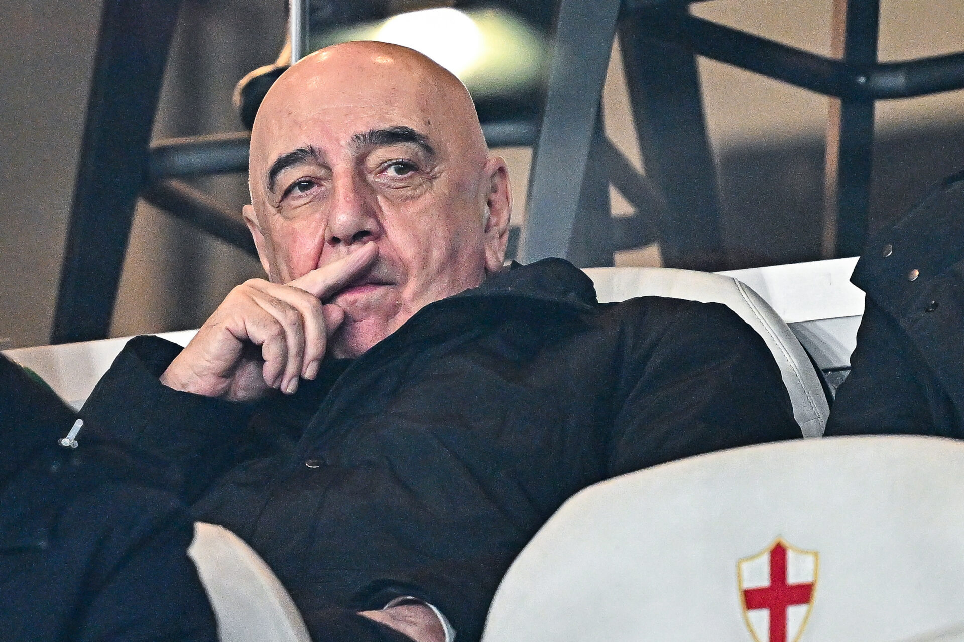 milan pellegatti galliani telefona a perez e mastantuono viene al milan poi le parole su cardinale da Pianetamilan.it milan pellegatti galliani telefona a perez e mastantuono viene al milan poi le parole su cardinale