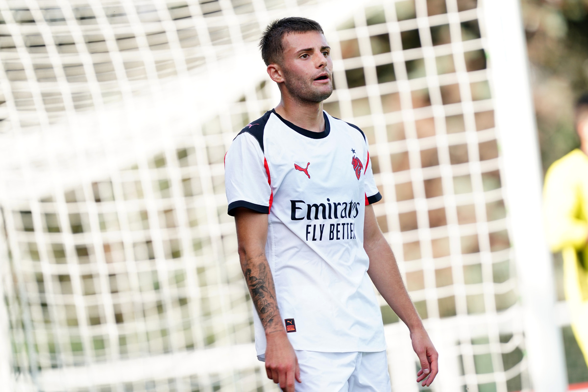 Milan Sia