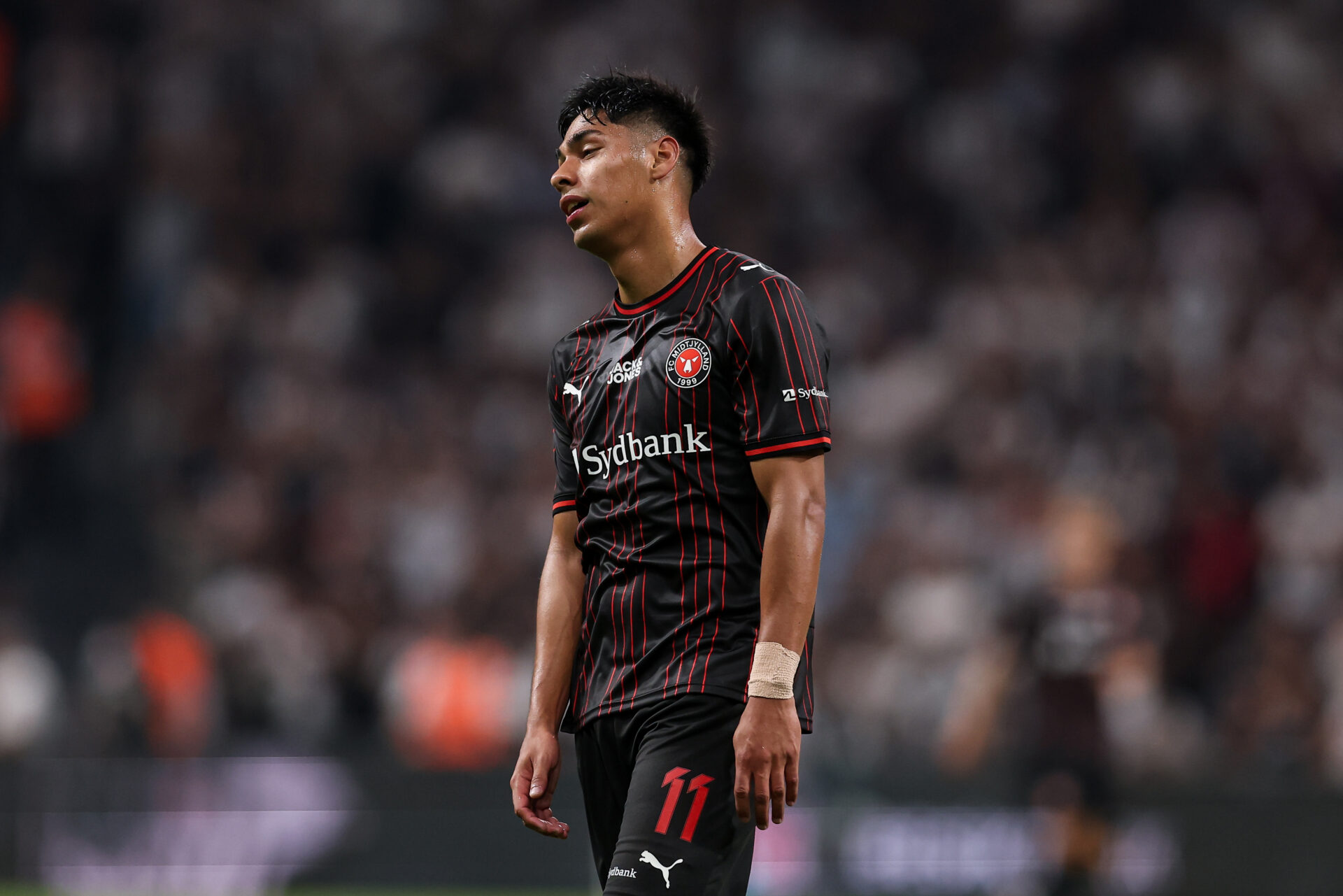 Milan Eyes Dario Osorio