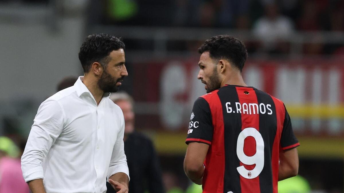 Rúben Amorim (allenatore AC Milan), qu con il suo attaccante Gonçalo Ramos durante Milan-Venezia 2-0 (Serie. A 2026-2027)