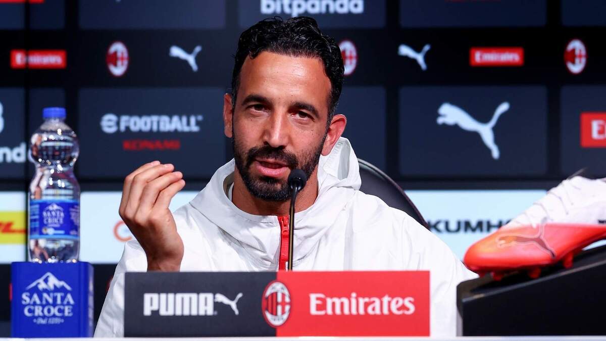 Rúben Amorim (allenatore AC Milan), qui durante una conferenza stampa con i rossoneri a Milanello