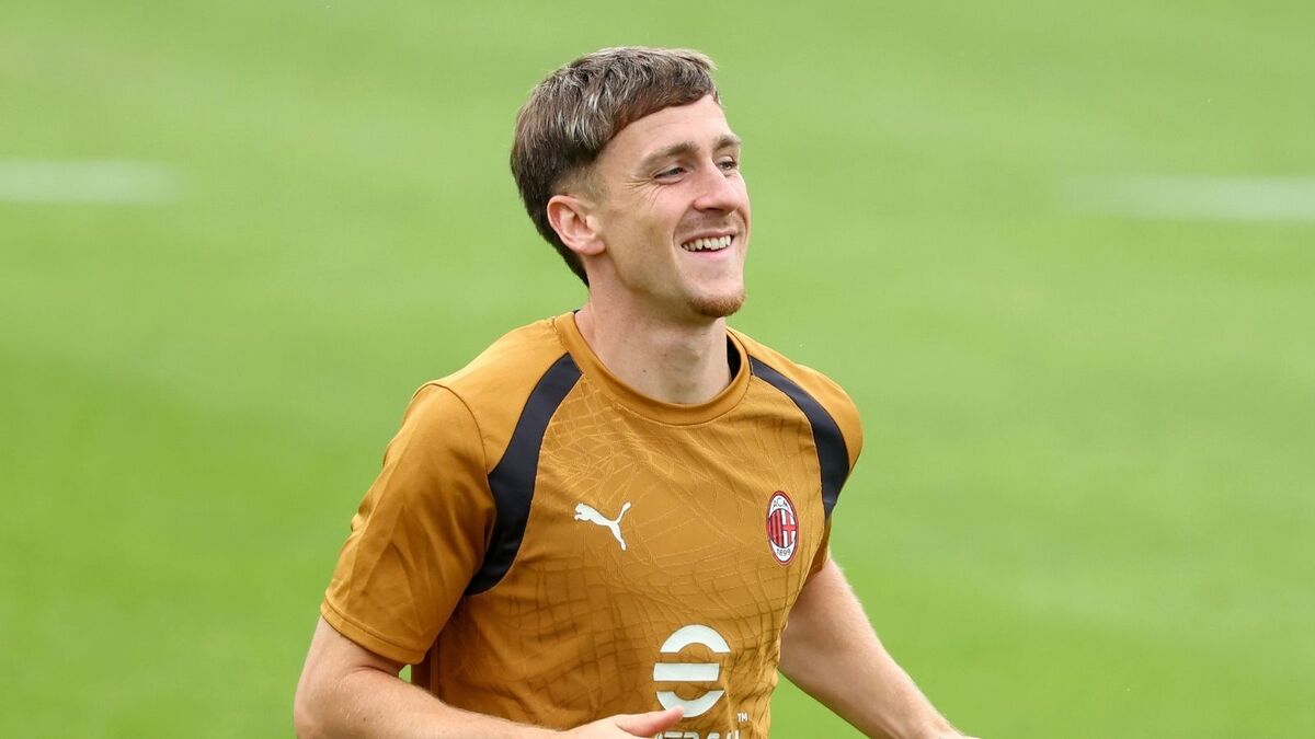 Alexis Saelemaekers (centrocampista AC Milan), qui durante una seduta di allenamento con i rossoneri a Milanello