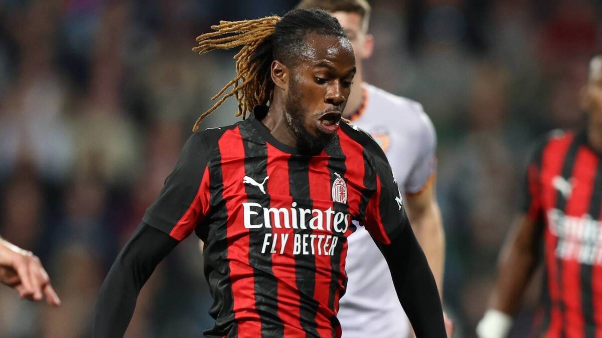 Warren Bondo, centrocampista AC Milan, potrebbe ancora lasciare i rossoneri per i paesi in cui il calciomercato estivo 2026 è ancora aperto