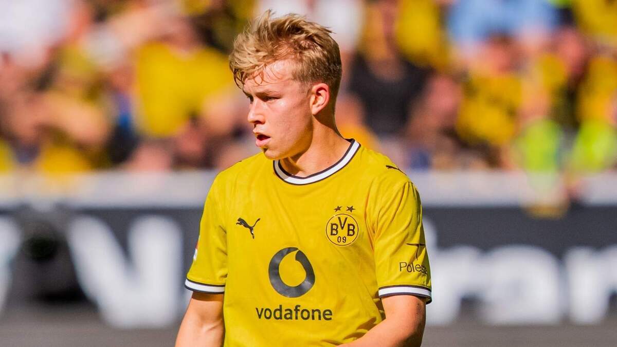 Daniel Svensson, difensore Borussia Dortmund, è un obiettivo del Milan per il calciomercato invernale 2027