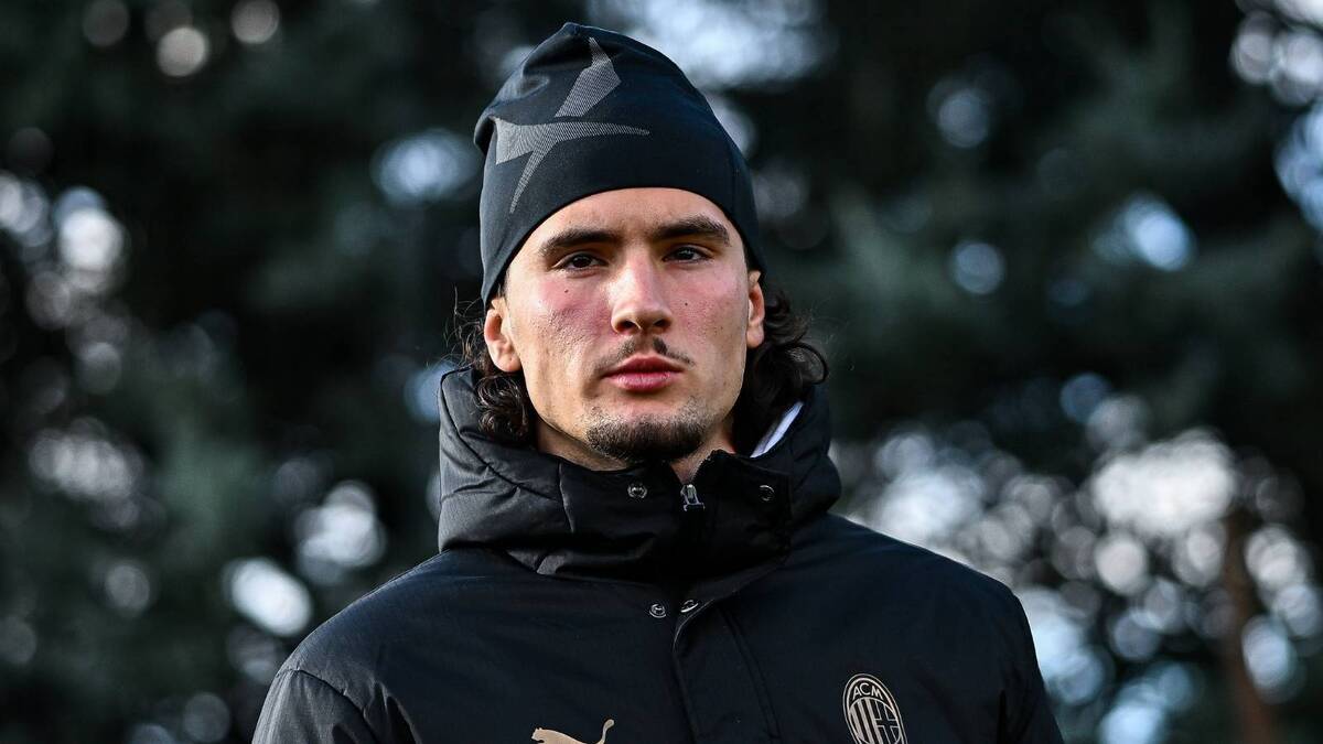 ufficiale hodzic saluta il milan per approdare in croazia la storia del colpo a vuoto di kirovski da Pianetamilan.it ufficiale hodzic saluta il milan per approdare in croazia la storia del colpo a vuoto di kirovski