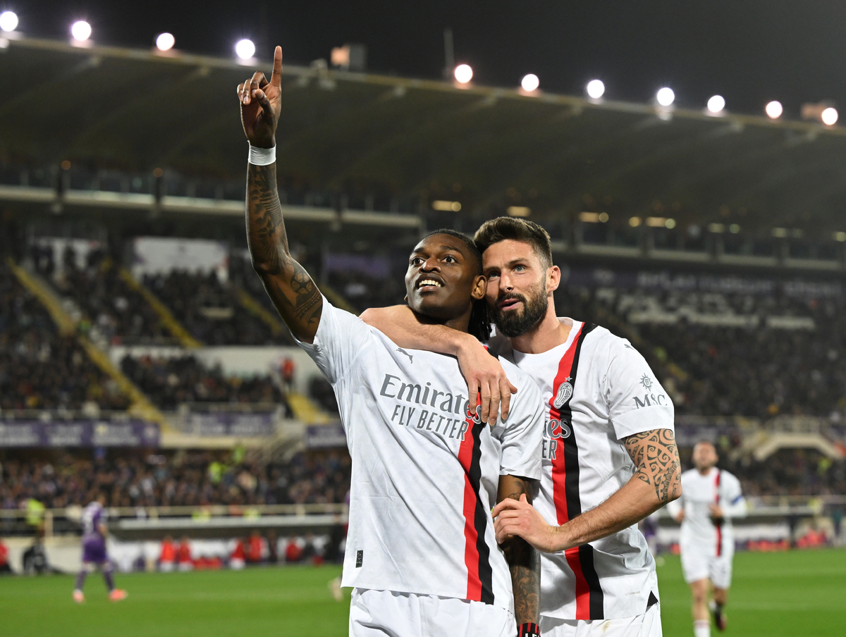 Milan Giroud e Leao