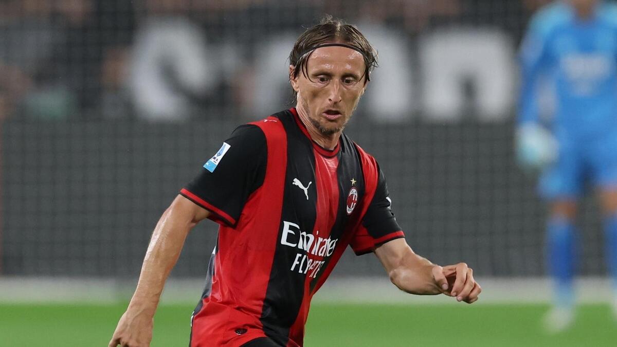 pastore riflette il milan con modri 232 pi249 lento ma ci sono treni lenti che offrono panorami bellissimi da Pianetamilan.it pastore riflette il milan con modri 232 pi249 lento ma ci sono treni lenti che offrono panorami bellissimi