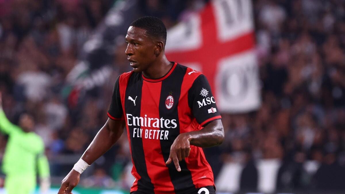 Mercato Milan, il clamoroso retroscena sulla mancata cessione di Estupiñán