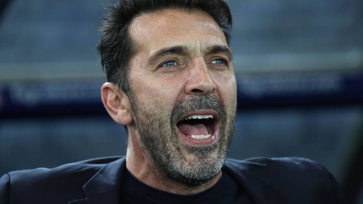 buffon infiamma juventus milan ecco chi vorrei che la decidesse poi fa un elogio a modri da Pianetamilan.it buffon infiamma juventus milan ecco chi vorrei che la decidesse poi fa un elogio a modri