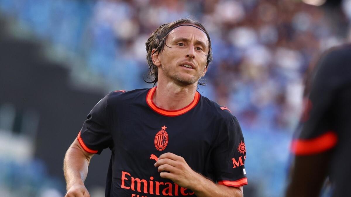 modri fatica in questo milan tutti i dubbi di giaccherini e passerini da Pianetamilan.it modri fatica in questo milan tutti i dubbi di giaccherini e passerini