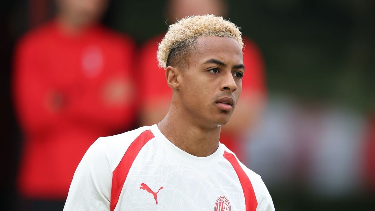 Probabili formazioni Milan-Benfica, Hutchinson titolare