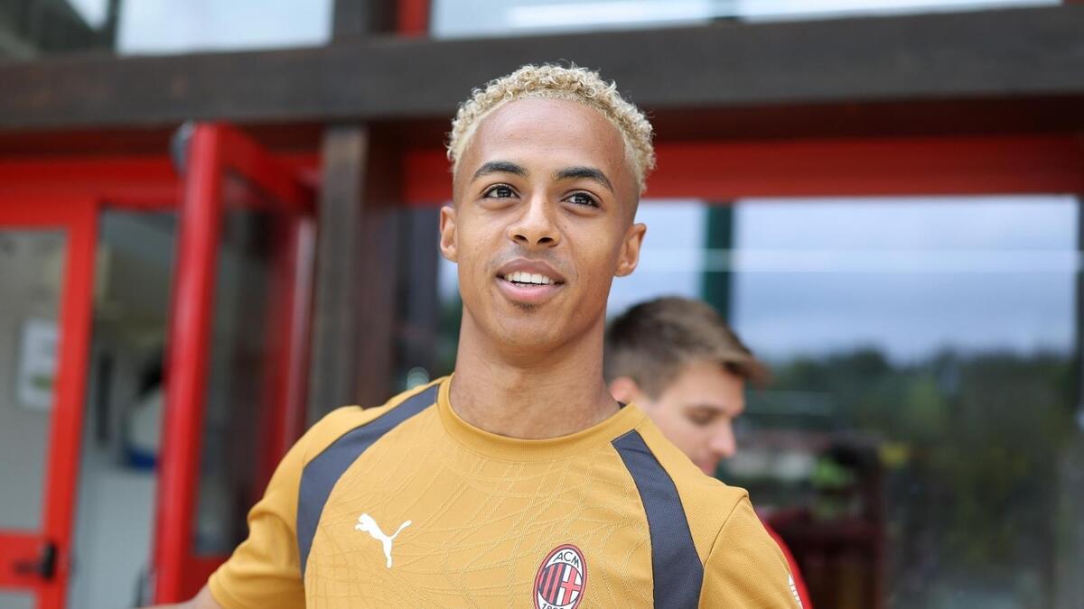hutchinson a tu per tu con i tifosi del milan data orario e dove incontrarlo da Pianetamilan.it hutchinson a tu per tu con i tifosi del milan data orario e dove incontrarlo