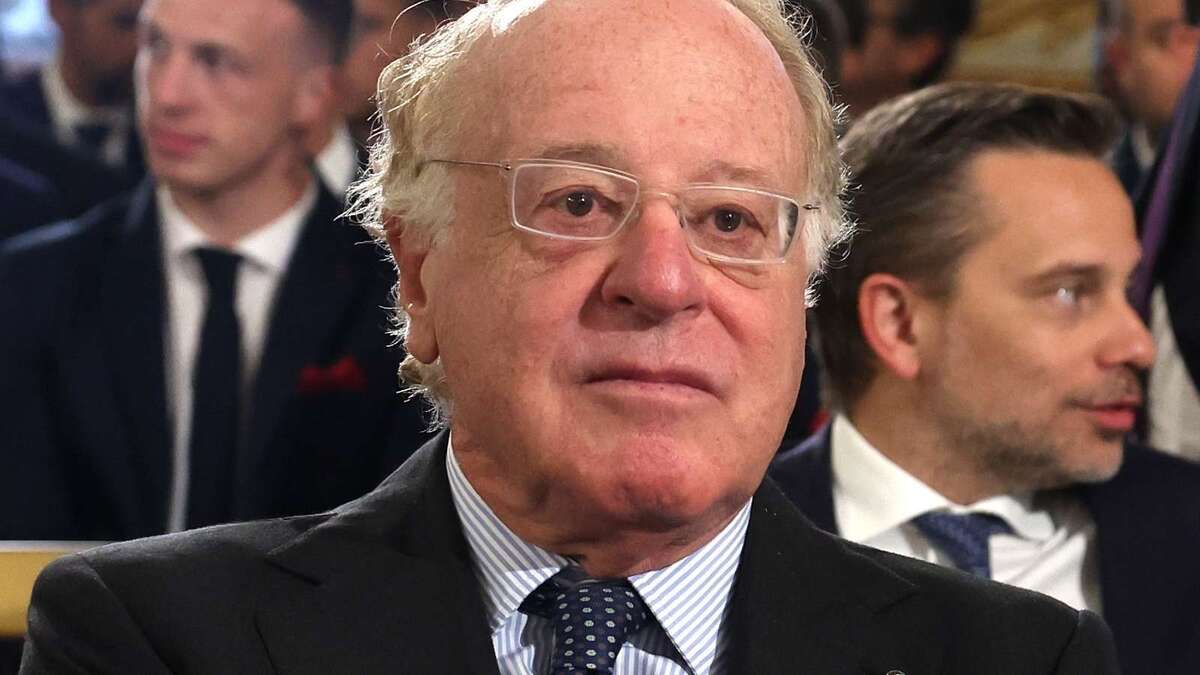 addio a mazzola il ricordo del presidente del milan scaroni video da Pianetamilan.it addio a mazzola il ricordo del presidente del milan scaroni video