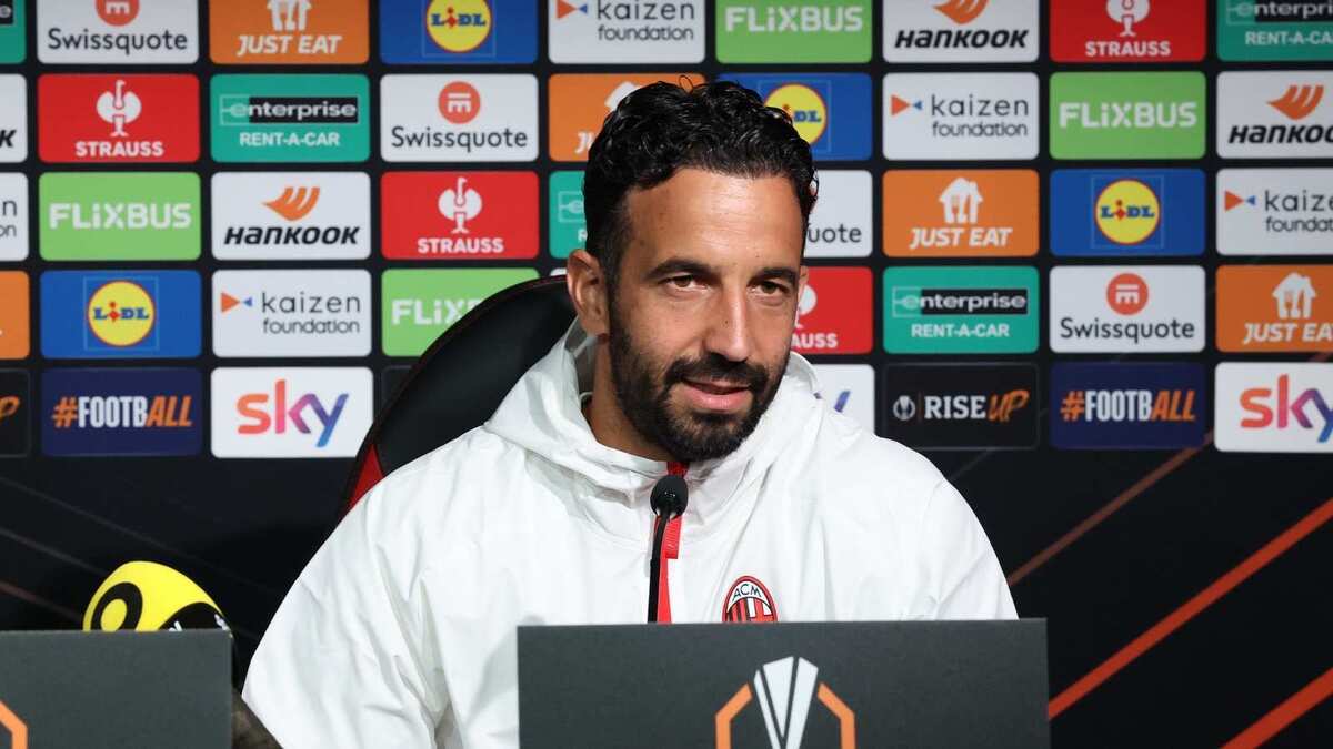 Rúben Amorim (allenatore AC Milan) durante una conferenza stampa di una partita di Europa League