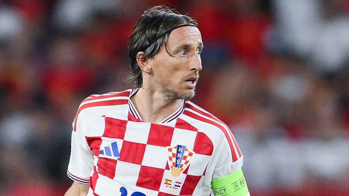 Luka Modrić (centrocampista AC Milan), qui con la maglia della Nazionale della Croazia in Nations League