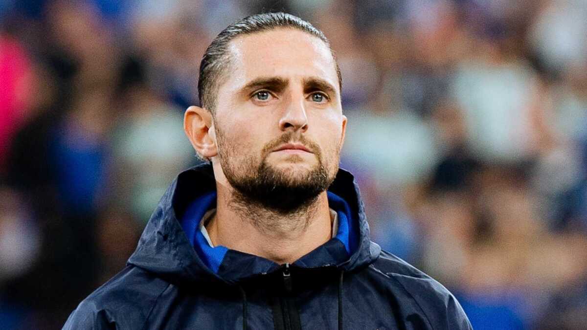 Adrien Rabiot (centrocampista AC Milan), qui prima di Francia-Italia 1-1 (Nations League 2026-2027)