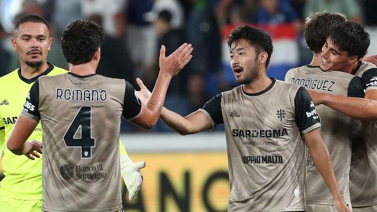 Elia Caprile (portiere Cagliari) è un obiettivo del Milan per il calciomercato estivo 2027