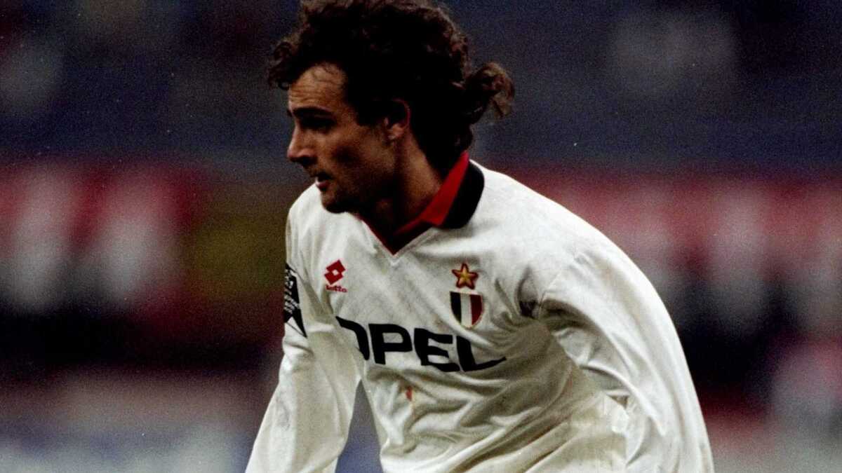 Marco Simone: "Da tifoso sono preoccupato se il Milan non ambisce a vincere lo scudetto". Su Ramos ...