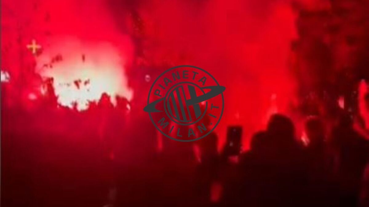 Il corteo della Curva Sud per il derby Milan-Inter