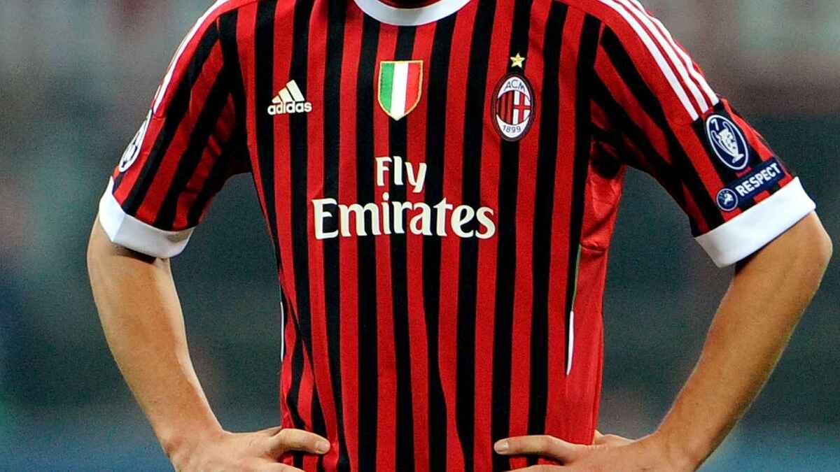 Milan-Adidas, 2011-12