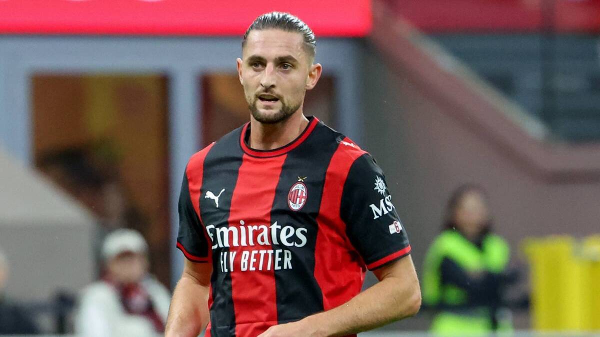 Adrien Rabiot (centrocampista AC Milan), qui durante Milan-Atalanta 3-2 (Serie A 2026-2027)
