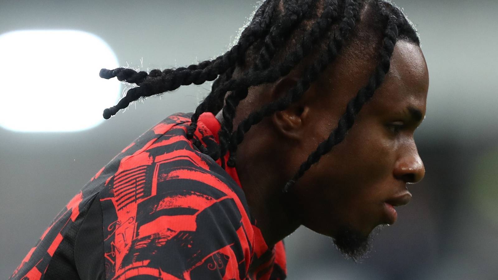 chukwueze si ferma per infortunio problemi all anca visita specializzata nei prossimi giorni pm news da Pianetamilan.it chukwueze si ferma per infortunio problemi all anca visita specializzata nei prossimi giorni pm news