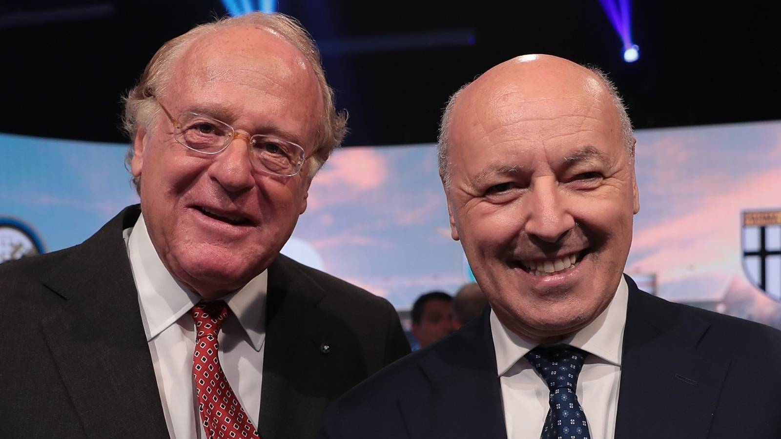 nuovo stadio milano si alza il sipario sul progetto milan e inter lo presentano a pubblico e tifosi da Pianetamilan.it nuovo stadio milano si alza il sipario sul progetto milan e inter lo presentano a pubblico e tifosi