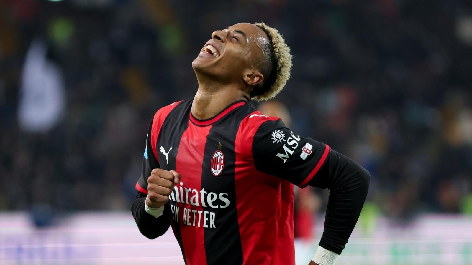 milan hutchinson dopo l udinese contento per il gol la maglia l ho regalata a un bambino da Pianetamilan.it milan hutchinson dopo l udinese contento per il gol la maglia l ho regalata a un bambino