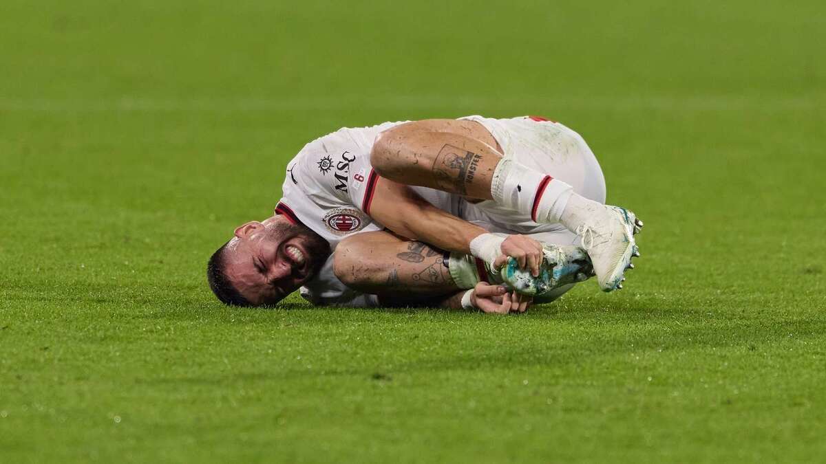 Mario Gila (difensore AC Milan), qui durante Sassuolo-Milan 1-1 (Serie A 2026-2027)