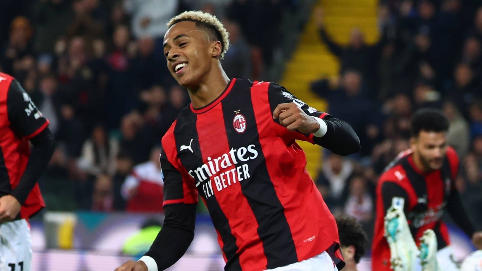calciomercato milan si 232 sbloccato hutchinson il prezzo del riscatto e gli scenari futuri da Pianetamilan.it calciomercato milan si 232 sbloccato hutchinson il prezzo del riscatto e gli scenari futuri