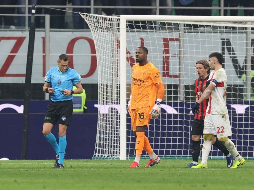 Maignan, insulto all'arbitro Mariani dopo Milan-Genoa? Una polemica creata ad arte: le immagini