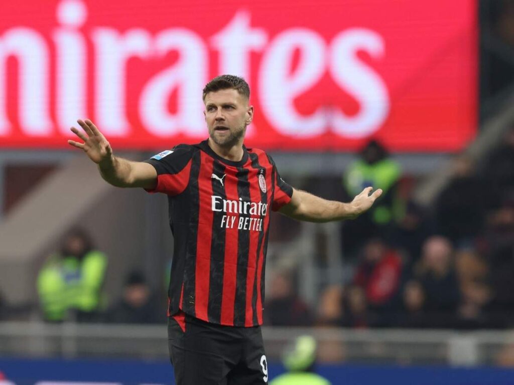 Fullkrug estasiato: "Esordio a San Siro? C'è magia con la maglia del Milan"