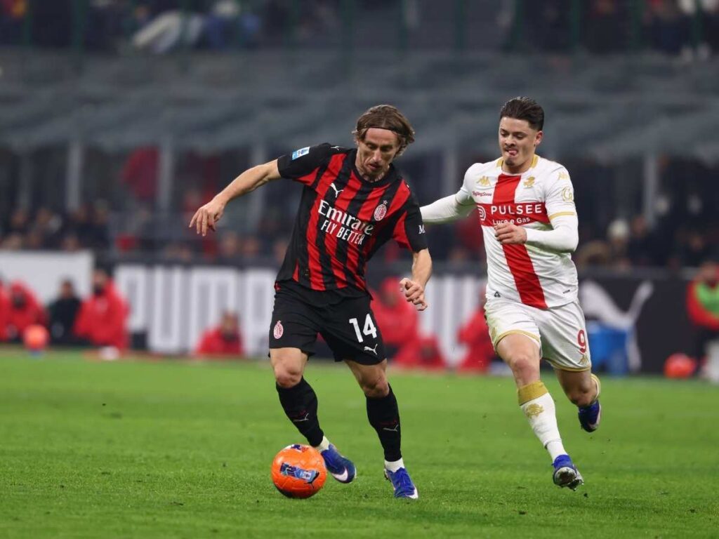 Longhi dopo Milan-Genoa: "Sprecare un tempo è autolesionismo. I rossoneri imparino il fair play da Modric"
