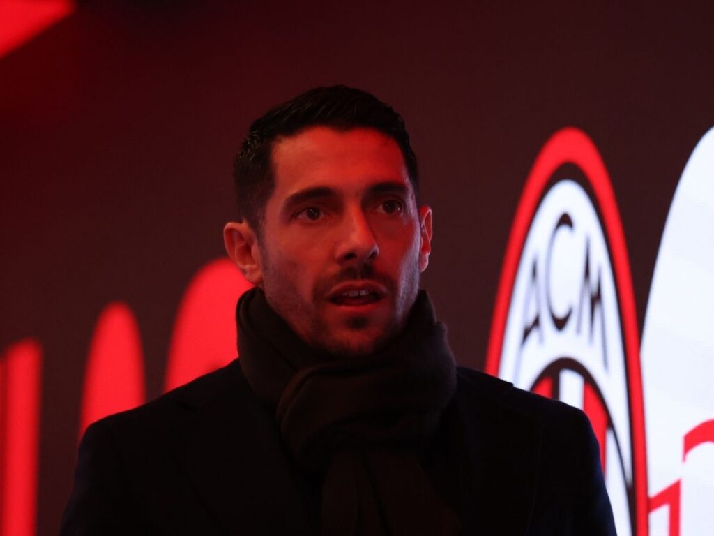 Calciomercato Milan, avviati i contatti per un talentuoso terzino destro