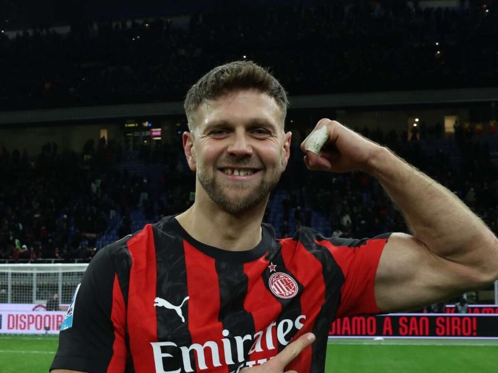 Milan-Lecce, Fullkrug prima punta vera: quanto mancava un così