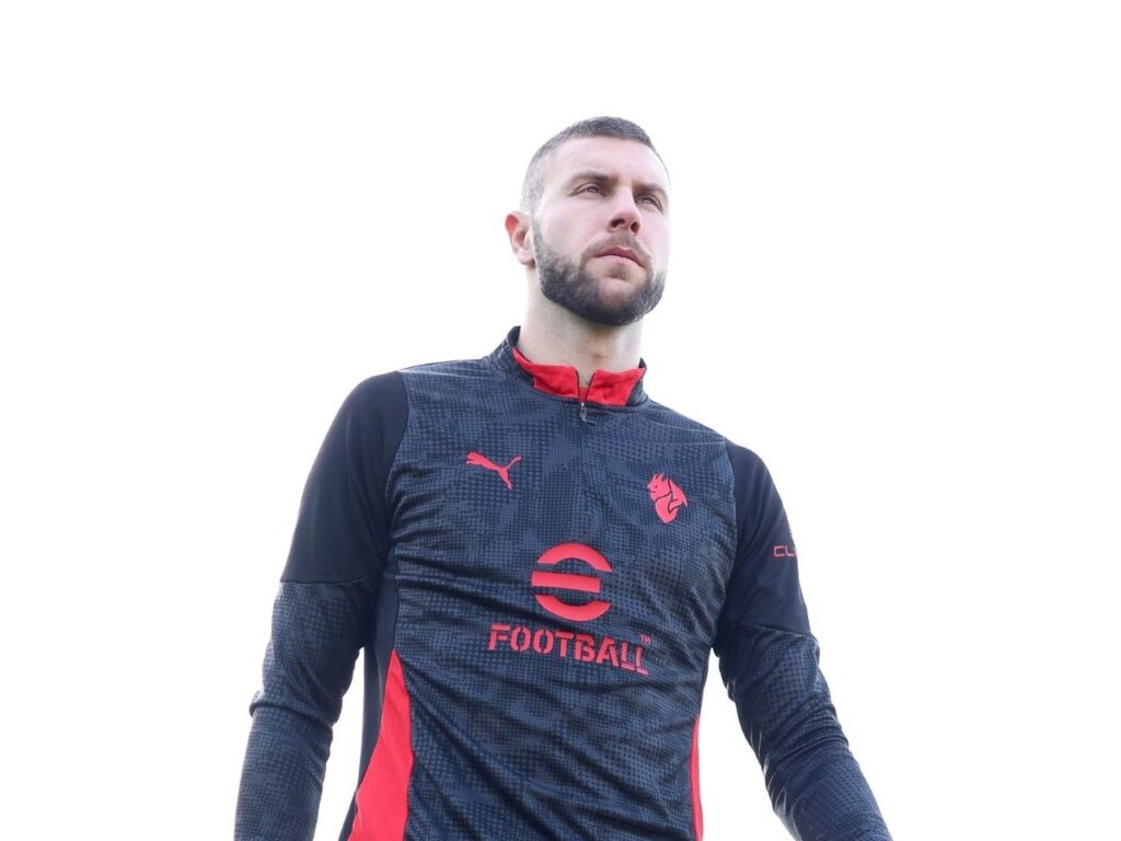 Verso Cagliari-Milan: nessun problema per Fullkrug. Pavlovic a rischio