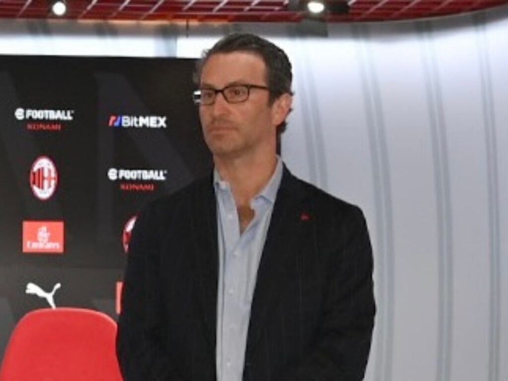 Pellegatti: "Quando Elliott prenderà i soldi da Comvest, uscirà dal CdA Milan con Singer e Mitchell"