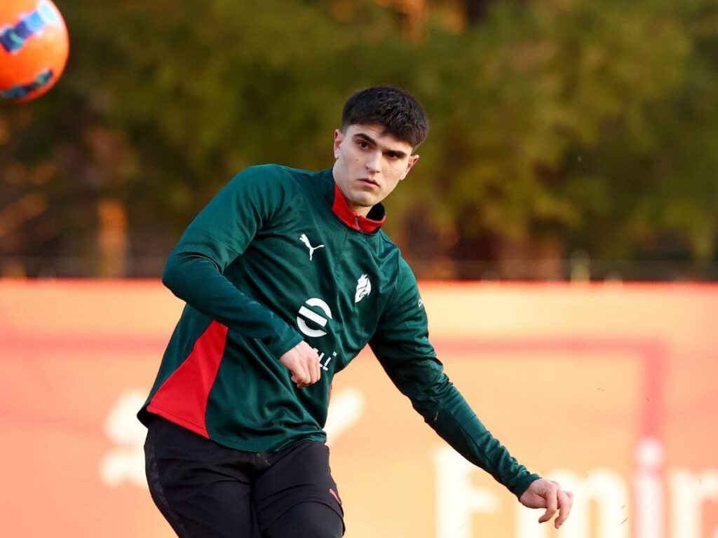 Bartesaghi, possibile assalto dell'Arsenal. Il Milan prepara la mossa per cautelarsi