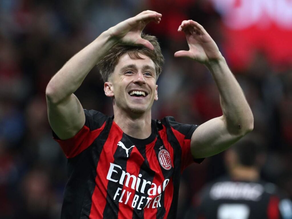 Milan, Saelemaekers: "Con Allegri si lavora per vincere. Lui ti cambia la testa"